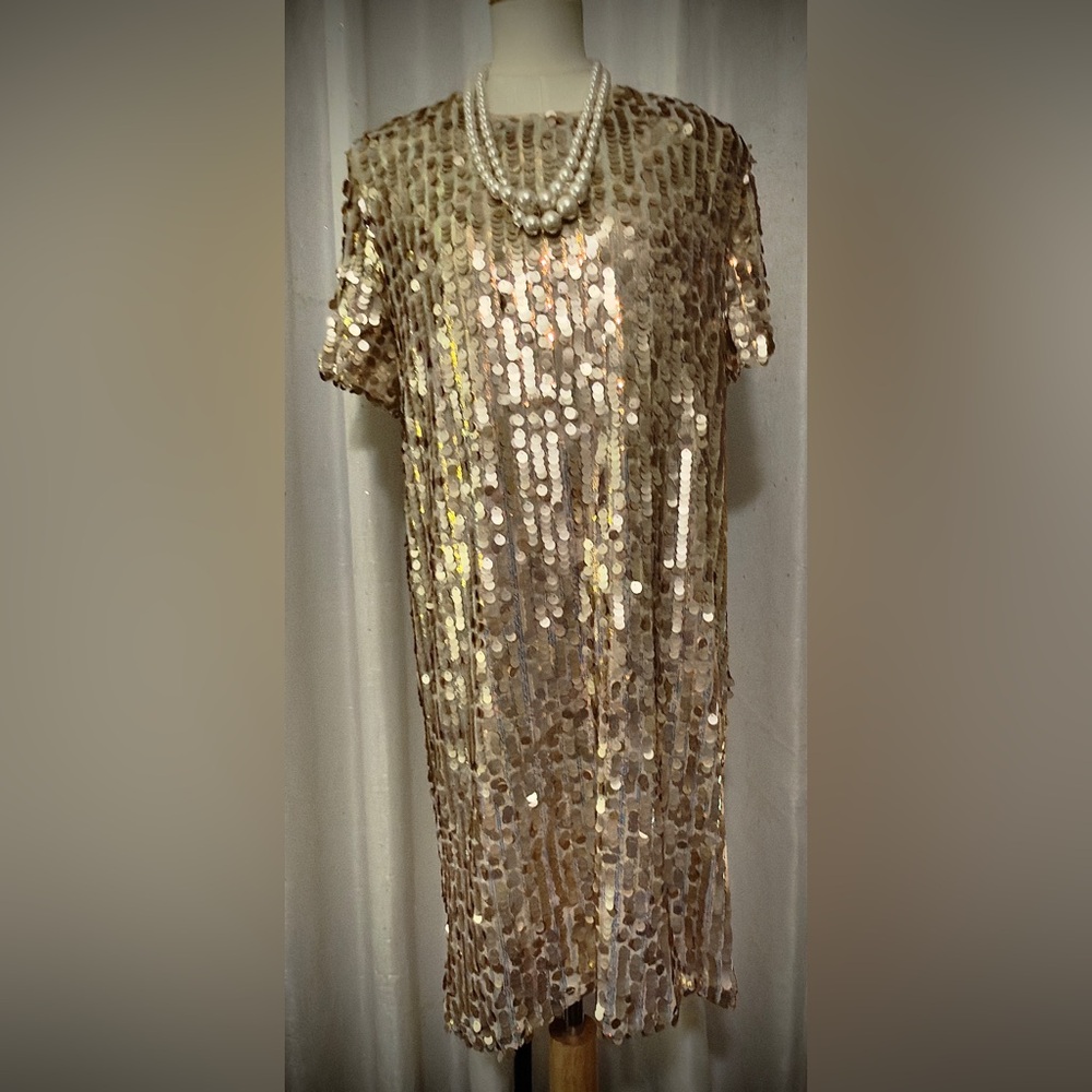 Lulu's Gold Sequin Short Sleeve Shift Dress